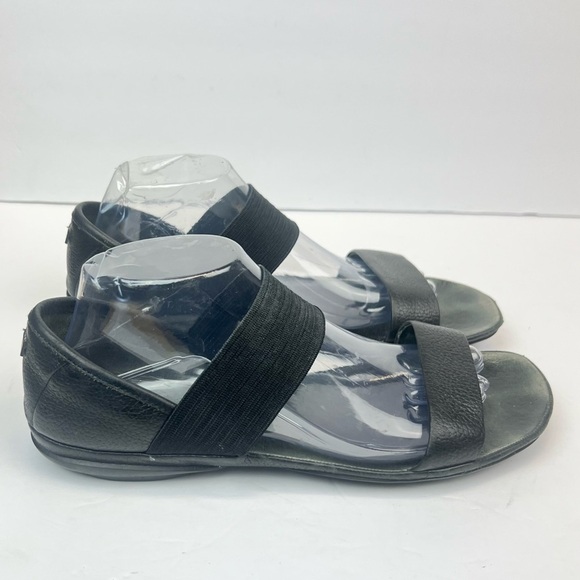 Camper Black Sandals Comfortable Hook-and-Loop Design US 11.5 Euro 42 Leather - Picture 6 of 8
